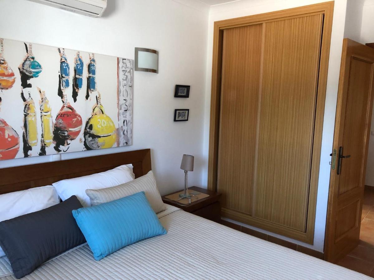 Algarve, Carvoeiro Centre-Ville, Recent Appartement En Duplex Pour 5 Personnes Kültér fotó
